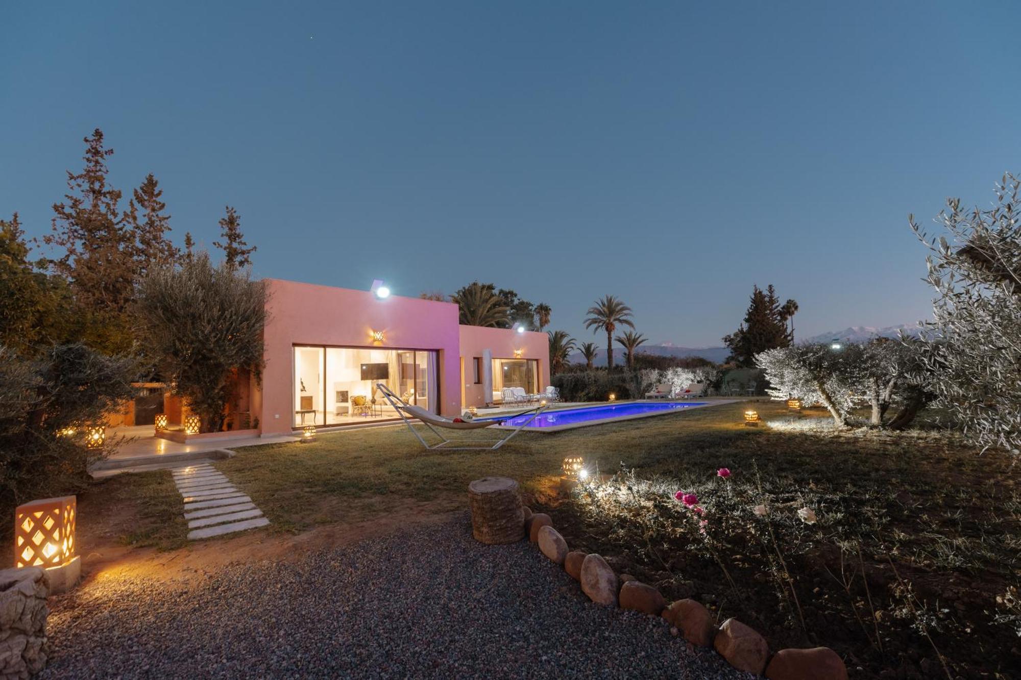 Les Roses By La Siredrah Hotel Ait Bou Zguia ภายนอก รูปภาพ