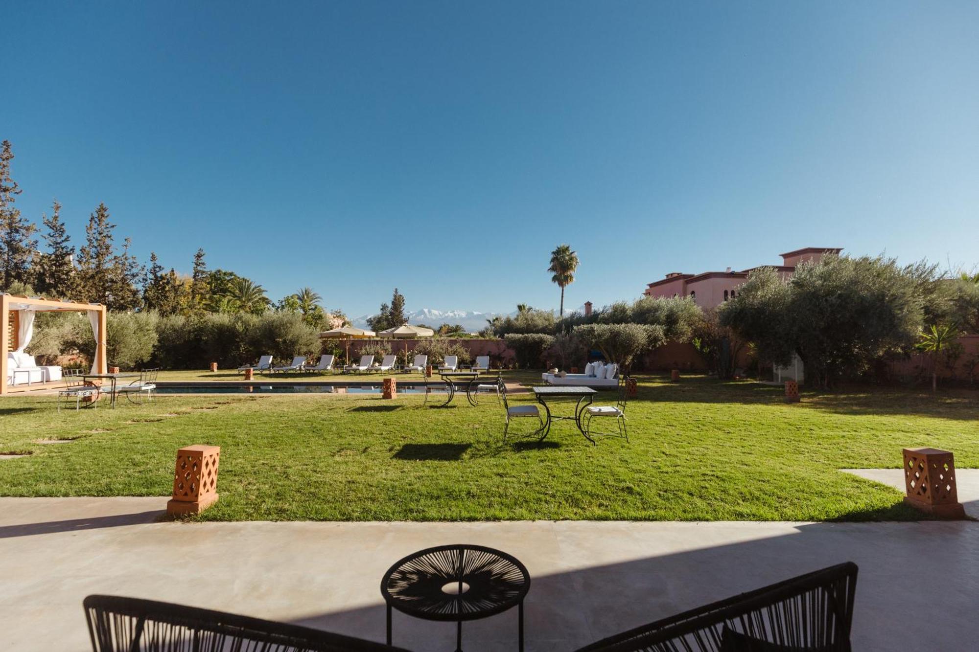 Les Roses By La Siredrah Hotel Ait Bou Zguia ภายนอก รูปภาพ