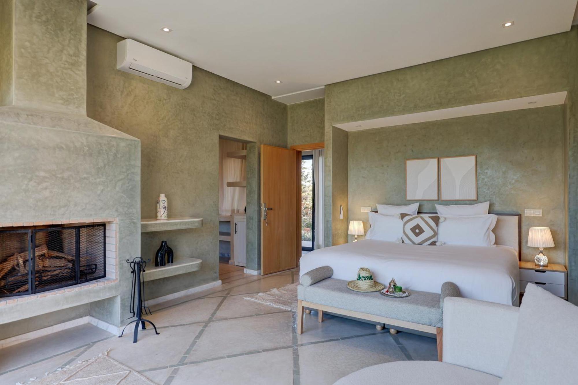 Les Roses By La Siredrah Hotel Ait Bou Zguia ภายนอก รูปภาพ