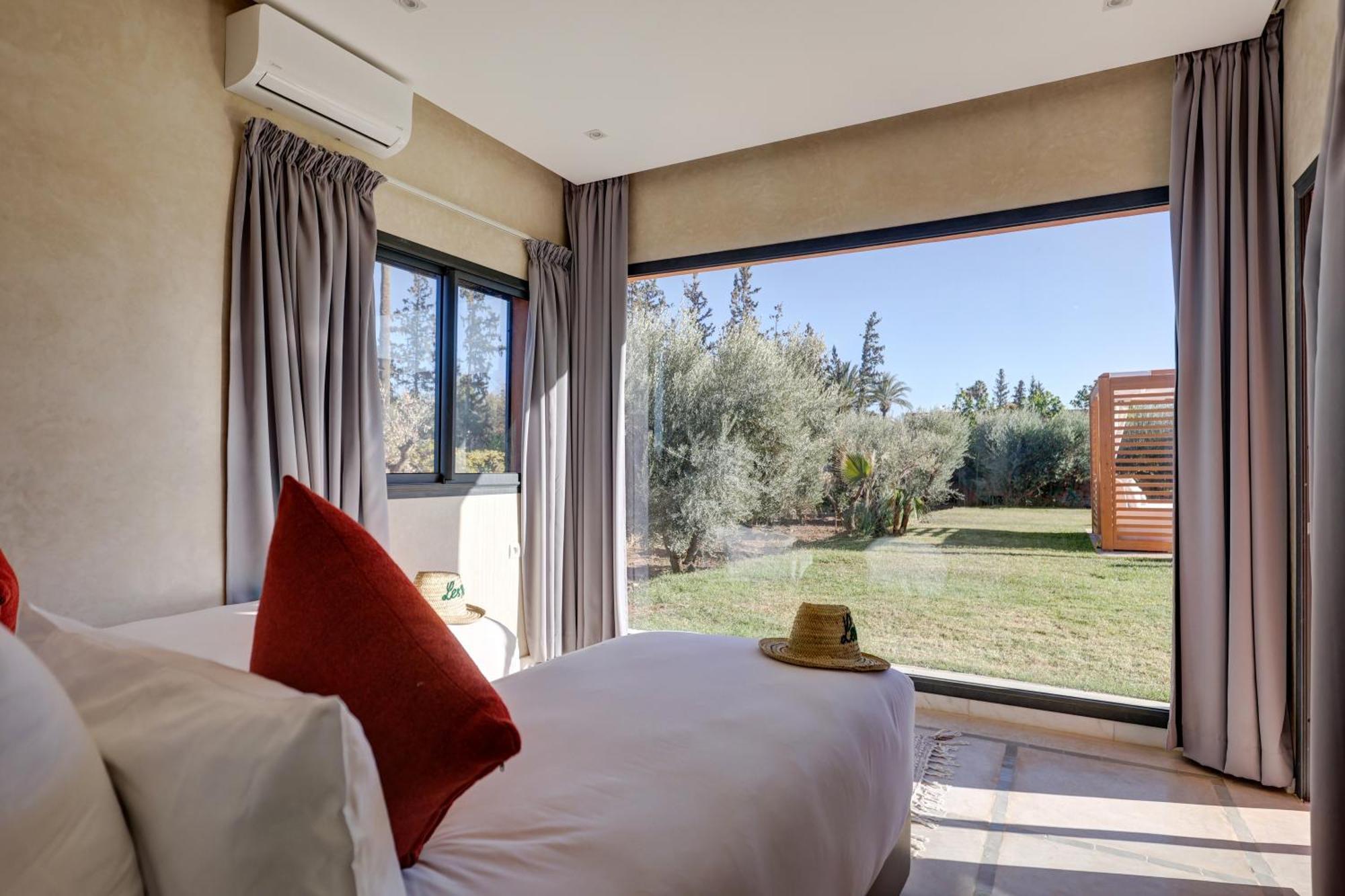 Les Roses By La Siredrah Hotel Ait Bou Zguia ภายนอก รูปภาพ