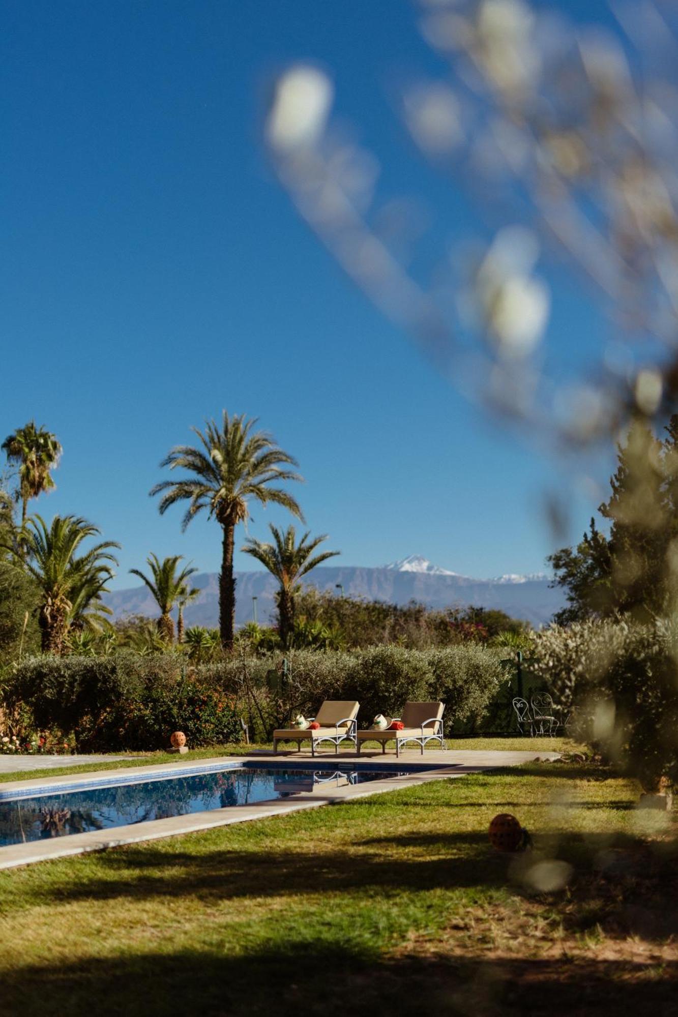 Les Roses By La Siredrah Hotel Ait Bou Zguia ภายนอก รูปภาพ